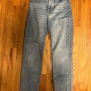 Women’s Light Blue Jeans